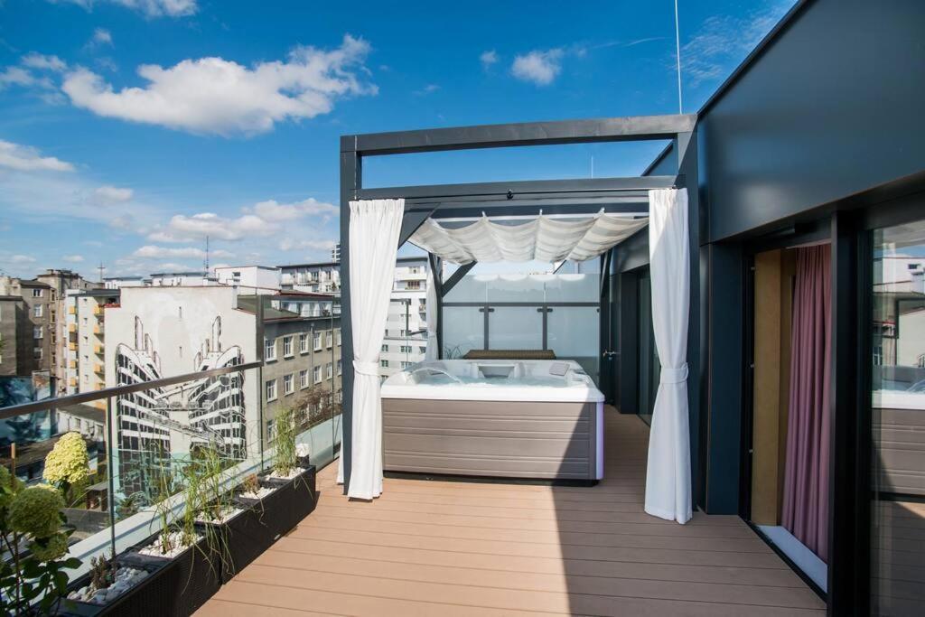 Luksusowy Penthouse Z Jacuzzi I Widokiem Na Morze Lejlighed Gdynia Eksteriør billede